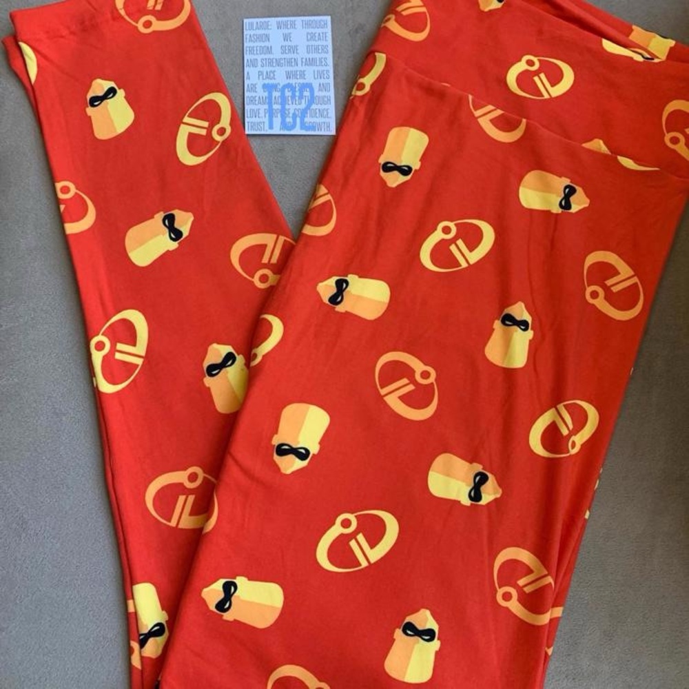 LuLaRoe TC2 Incredibles Leggings